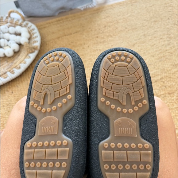 Neiman Marcus Ikkii Inuikii Now over 
bellow knee Winter water proof Boots ❄️🎁 - Picture 9 of 10